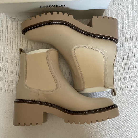 Nordstrom Tan Chunky Ankle Booties - Picture 4 of 9